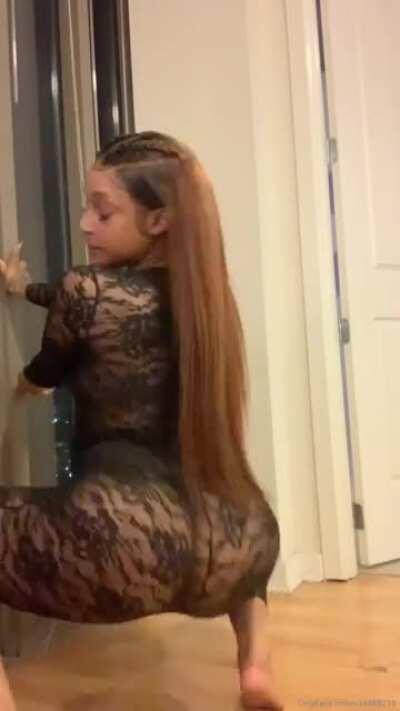 twerk team onlyfans see thru MIZZTWERKSUM