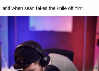 anti just wants to stabby stabby