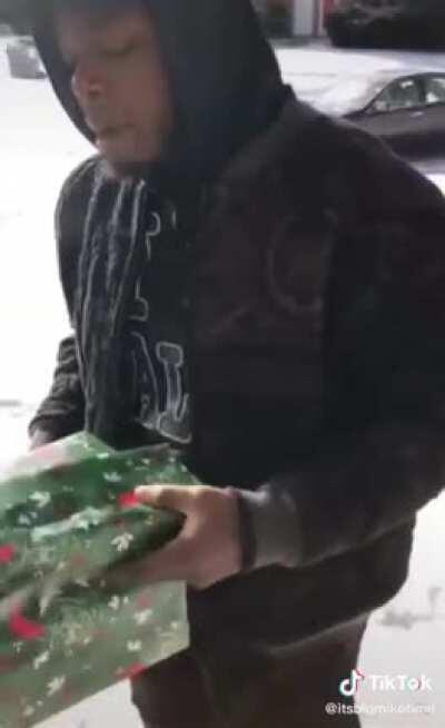 Lady refuses to give her kids their fathers gifts, theres a couple videos of him just trying to do the right thing, takes busses to see his kids and shes always in the way being petty