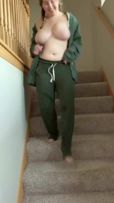 Anyone know how many times they bounced? (OC)