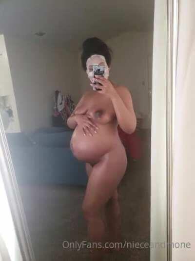 Youtube Niece and Mone pregnant pussy and titties