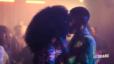 Heslaine Vieira & Tamirys O'Hanna (As Five - s02e02)