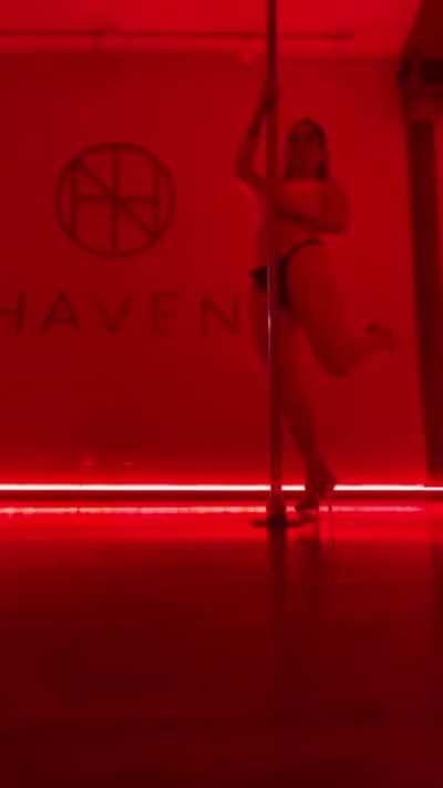 Pole dancing pt 2