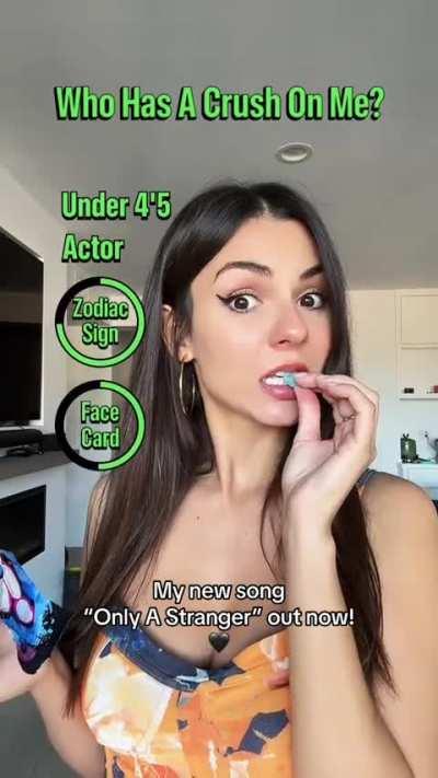 Who has a crush on Victoria? (Tiktok 8/11/2023)