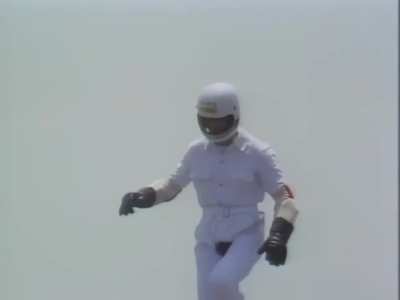 Man Rides The World's Tallest Unicycle - 