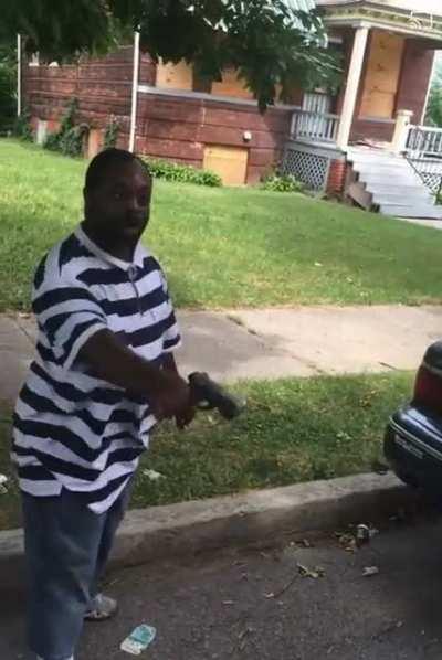 Unc must be drunk off that damn beer 😫