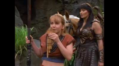 Find yourself someone who looks at you the way Xena looks at Gabrielle.