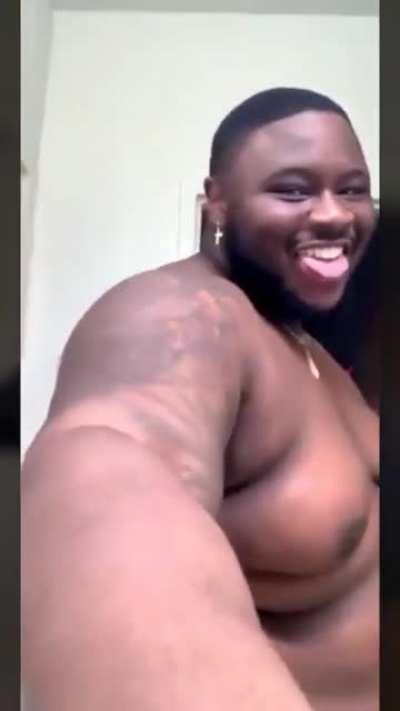 Benim de böyle şişko ve arsız arkadaşlarım vardı önceden.