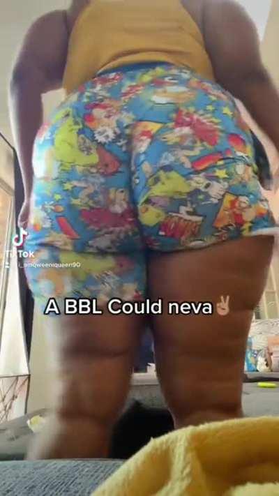 Booty Qween🍑