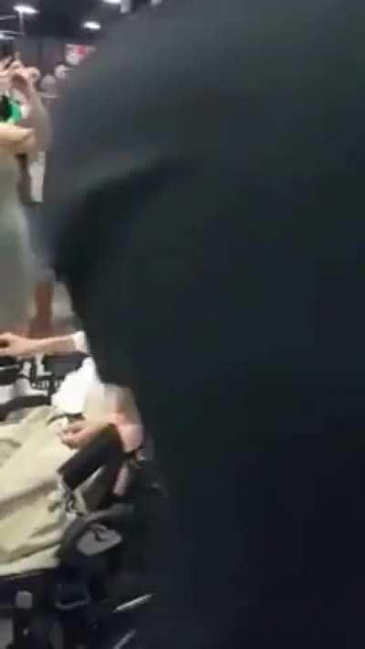 [Wholesome] Adriana Chechik giving a disabled fan a taste and the time of his life