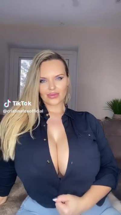 @cristinafoxofficial