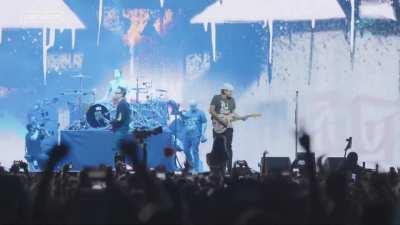 All The Small Things - Live 2023