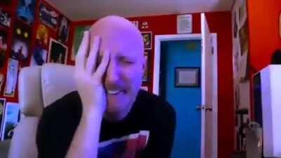 Me hicieron un Discord 😔