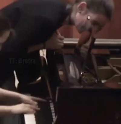 Page-turner had only one job