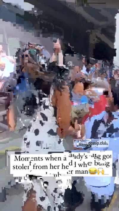  Woman Gets Wig Stolen While Being Proposed To 