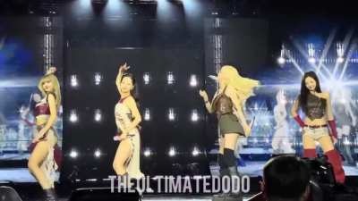 Is Jenma trying to compete with Stiffsoo on who can be more stiff? 😭