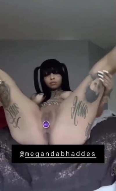 Yall need to post shit too guys 😤 we 3k deep!