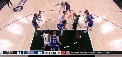 [Highlight] A far and equal jump ball between Michael Porter Jr and Terance Mann