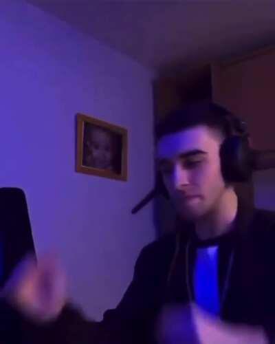 I can’t be the only one lol, I stoped playing multiplayer shooters and this is one of the reasons