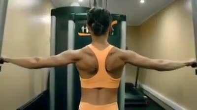 Alicia Vikander (Training for Tomb Raider)