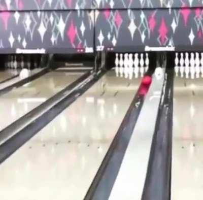 Bowling nononoyes