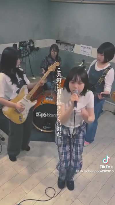 I don’t understand what she’s saying but the vibes are immaculate