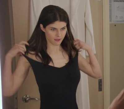 Alexandra Daddario in The Layover