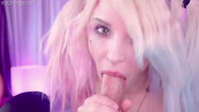 Harley Quinn cosplayer giving sloppy POV blowjob