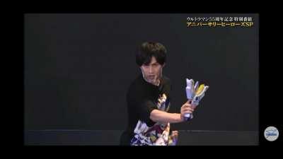 Ultraman host doing they own Henshin/Transform sequence