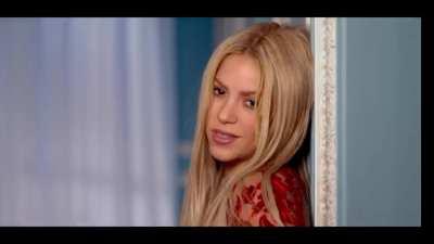 Rihanna and Shakira would be a great threesome