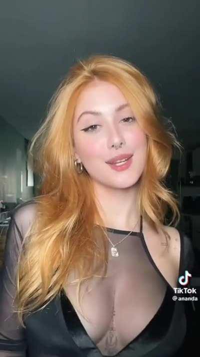 Ananda presenteando a gente Parte 3