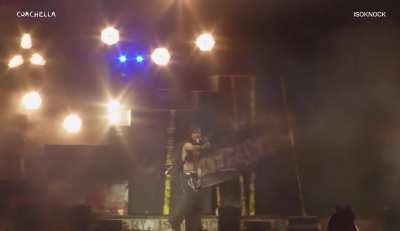 NEW ISOxo x Skrillex ID debut at Coachella (“It Feels Good To Be Alive”)