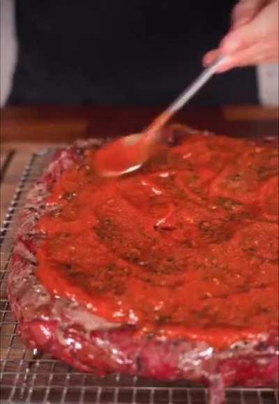 Если вы ещё не ужинали, то вот вам стейк-пицца