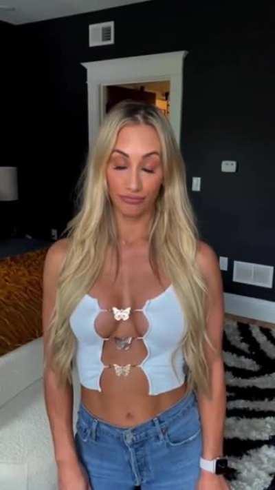 Carmella ist so geil 😍😍😍😍