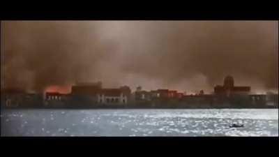 Atatürk'e saygı, sevgi duymayan herkesin anasını götünden sikeyim.