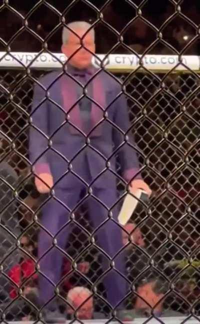 me: getting hyped that r/mmamemes is back 