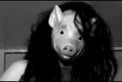 fun fact: This was made by the same person who created Salad Fingers