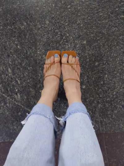 Ooopps someone was staring at me while i was recording video haha