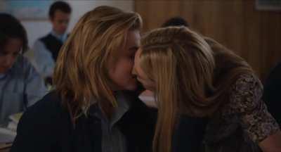 Chloe Grace Moretz is a great student