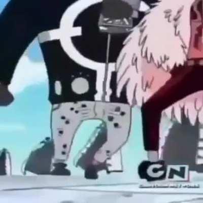 If Toei ever makes a remake of dressrosa, I want Doflamingo to only walk like that the entire arc. Gotta stay true to the source material