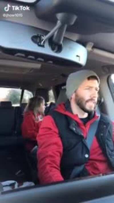 Sing-along, now you....!