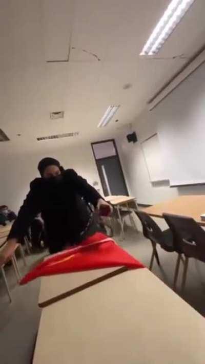 Oh nah 🤦🏾‍♂️😬