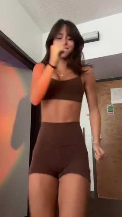 Katelyn Ernst - Babe in brown 2