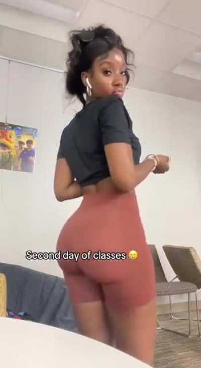 Chocolate Slim Thick Beauty 