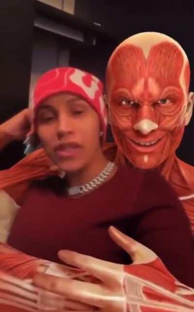 Cardi B on her IG stories was talking about the titanic mess “isn’t it sad that you a whole f**kin billionaire and nobody gives a f*ck about you like…” 