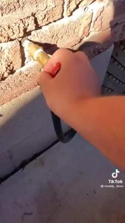 HDMI to hose adapter