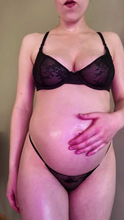 25 and pregnant... just fuck me?
