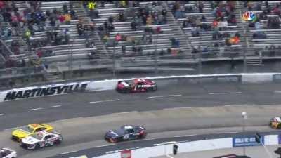 Ross Chastain pulls off a never before seen strategy in racing- going full speed through the final turn to steal the final championship race spot from the 11 car