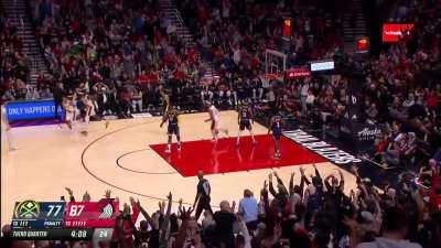 [Highlight] Afernee Simmons hits another 3 to make it 22 pts (on 6 threes total) in 3rd quarter!