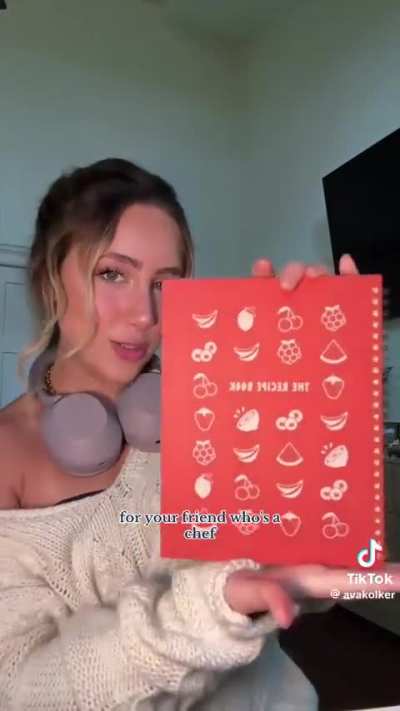 Ava Kolker TikTok